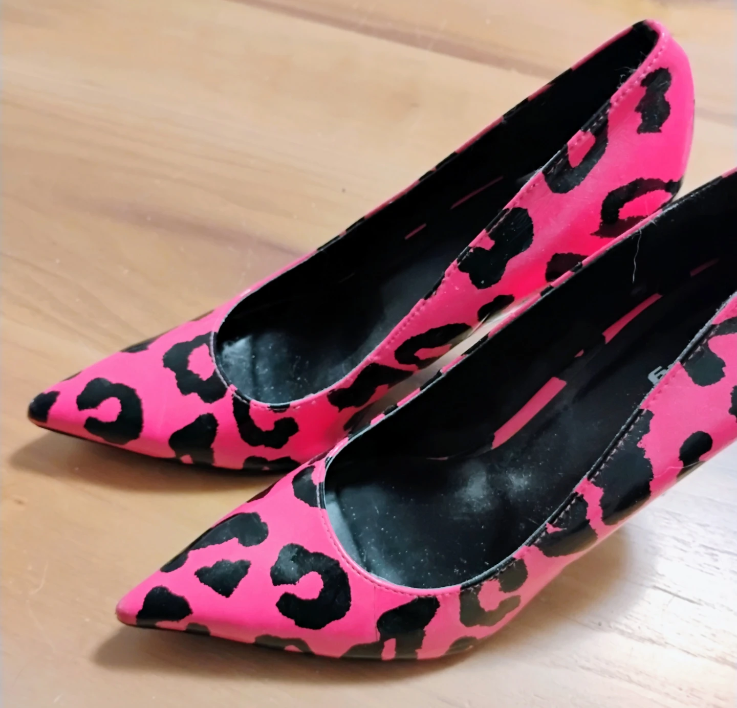 Hot Pink Leopard Print Stiletto Heels - photo 2