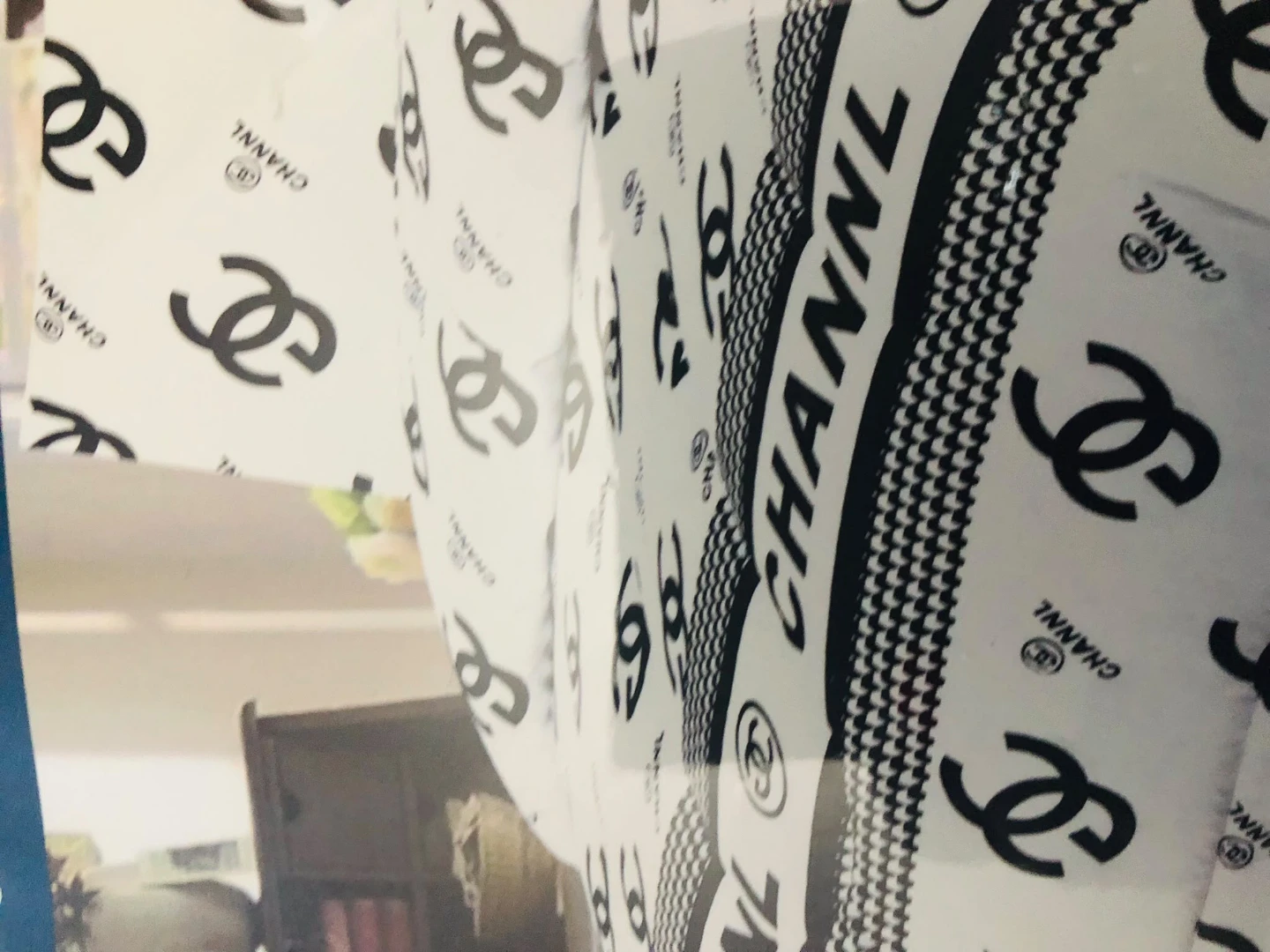 Chanel CC Logo Duvet Cover Set - photo 2