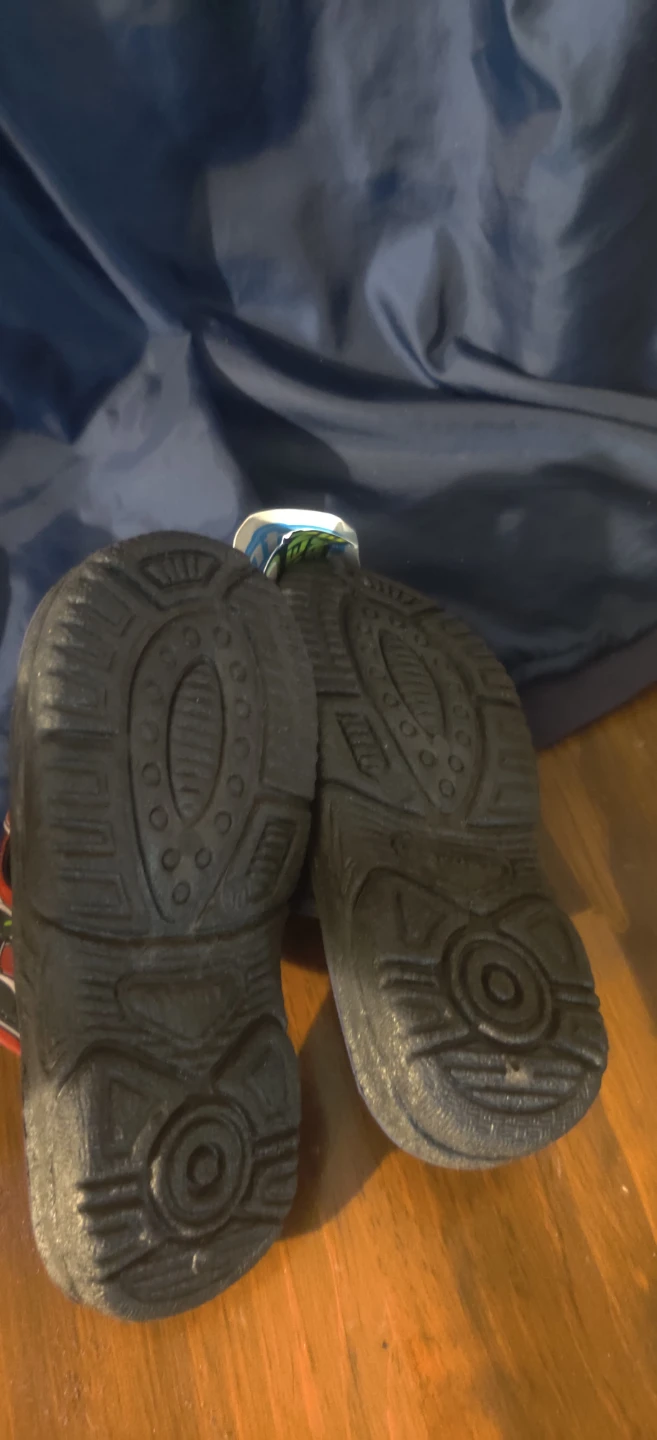 Ben 10 Alien Force Sandals Size 9 - photo 3