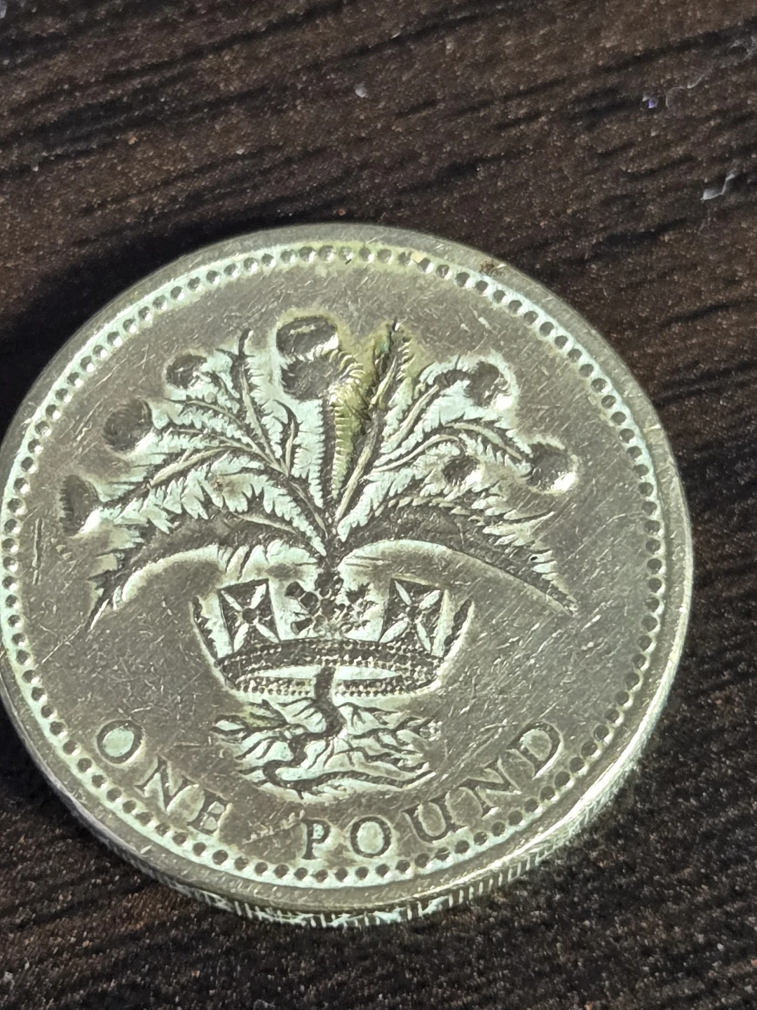1984 United Kingdom One Pound Coin - photo 3