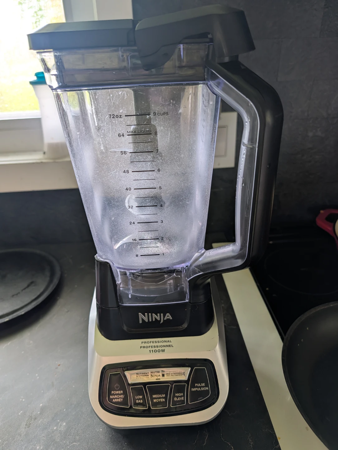 Ninja Professional 1100W Blender - photo 2