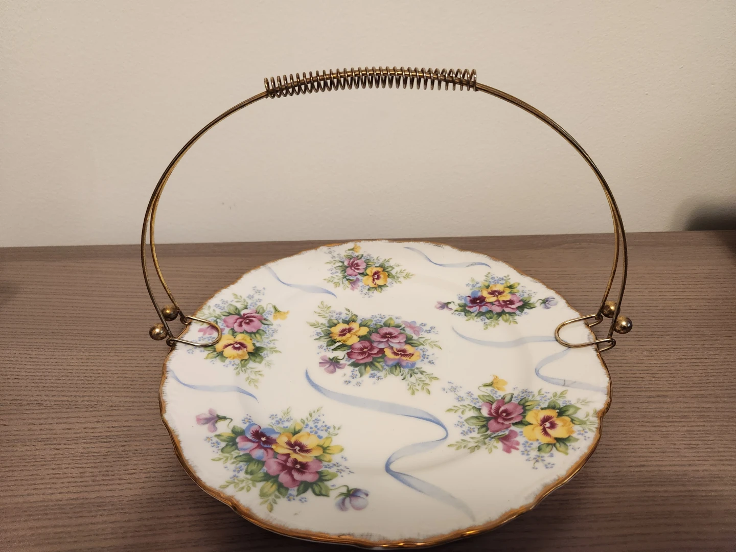 Vintage Floral Cake Stand - photo 2
