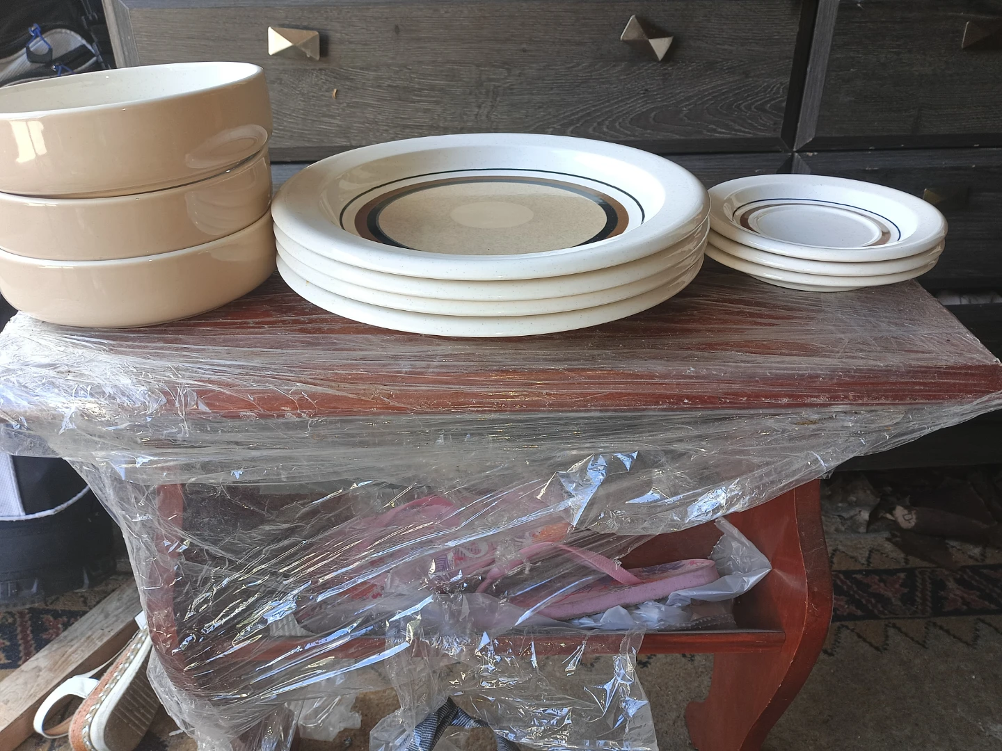 Dinnerware Set - Plates and Bowls - photo 2