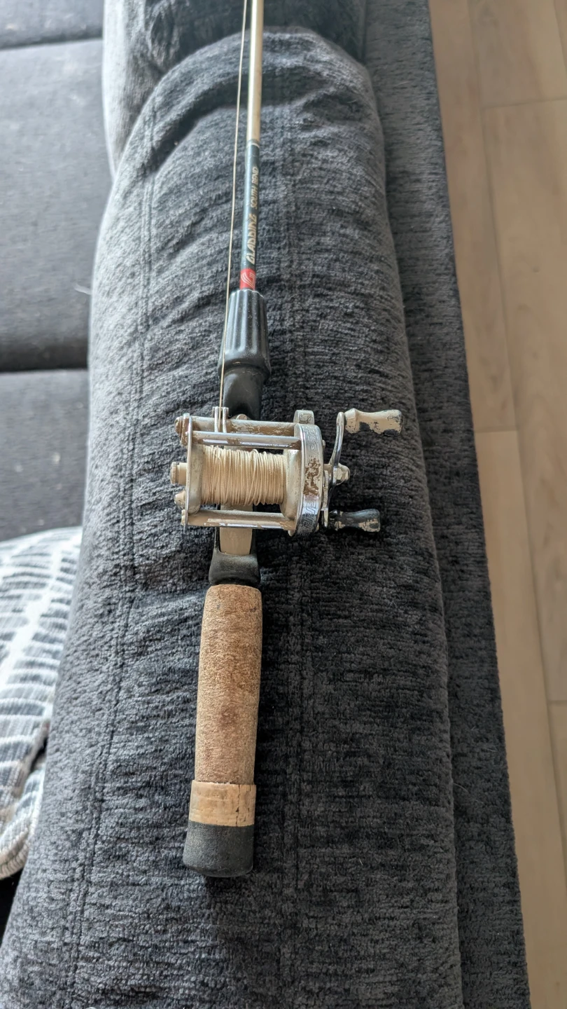 South Bend Gladding Fishing Rod - photo 2
