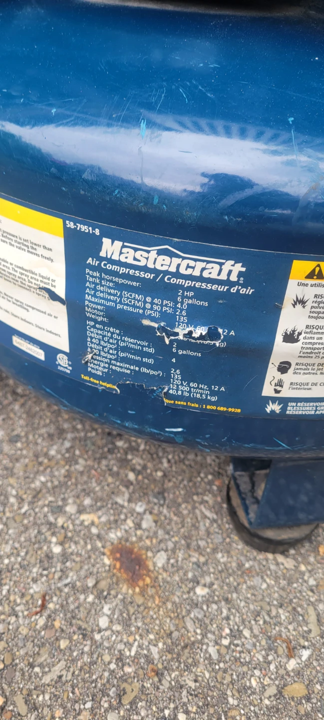 Mastercraft Air Compressor with hose and extension - photo 4