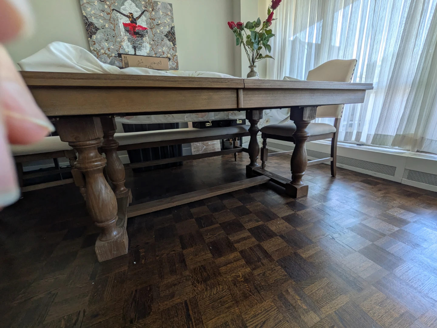 Extendable Dining Table without chairs