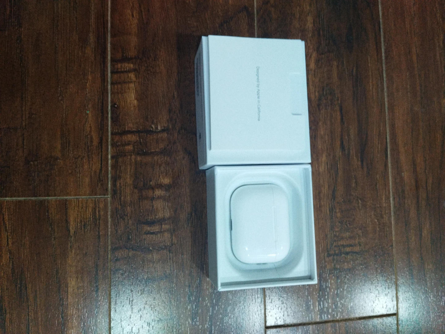 Apple AirPods Pro 3 - photo 2