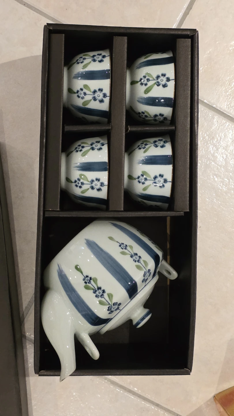 Japanese Tea Set - Teapot & 4 Cups - photo 3
