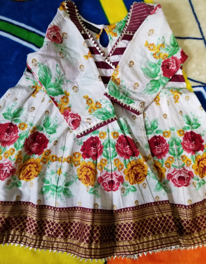 J. Girls Dress - 3-4 Years ⚽️