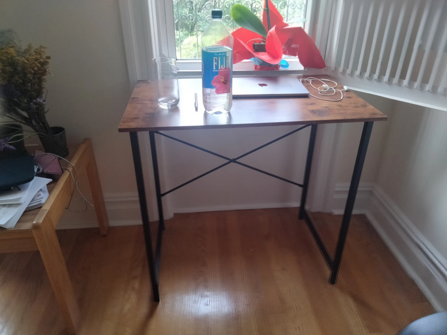 Small Computer Desk