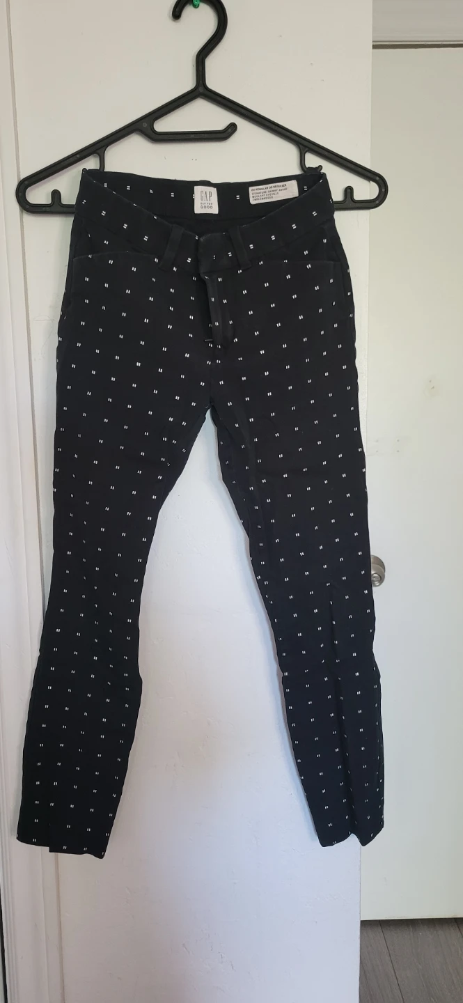 GAP Black Patterned Ankle Pants