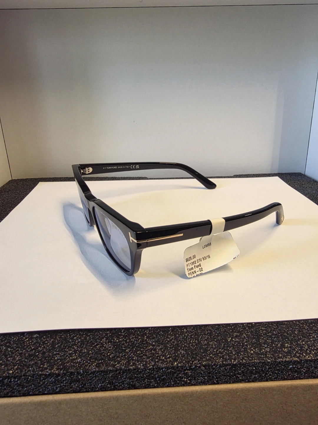 Tom Ford Sunglasses - photo 3