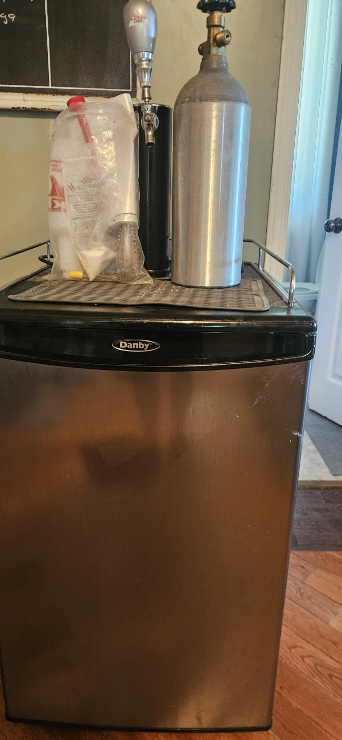 Danby Beer Keg Cooler DKC5411BSL