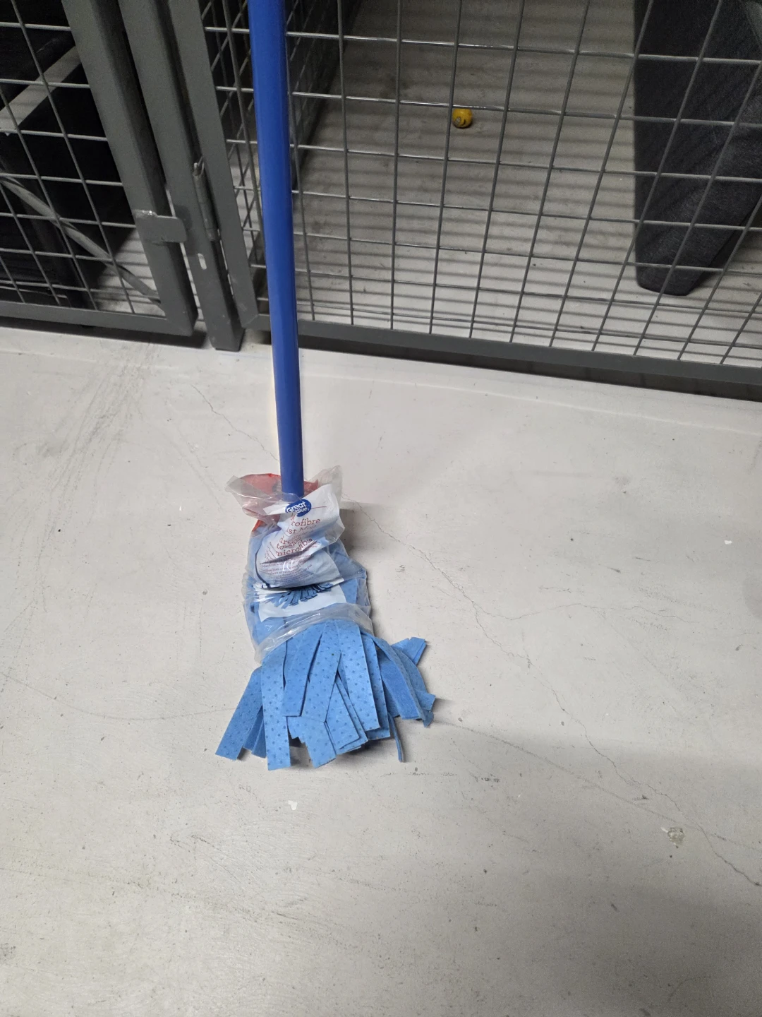 Blue Mop with Telescopic Handle - photo 2