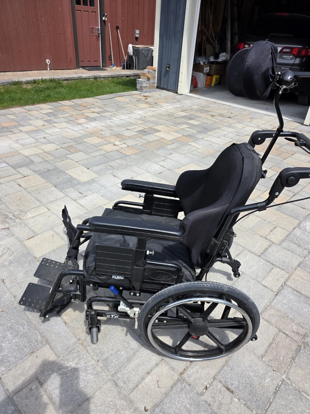 HME Power Wheelchair - photo 4