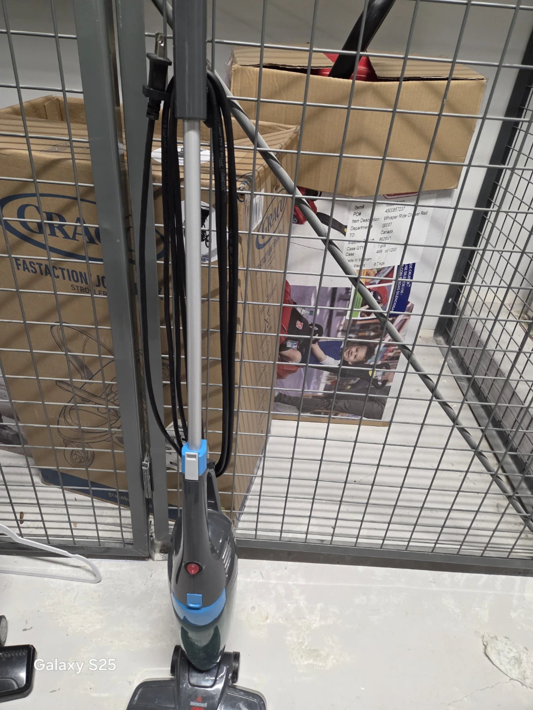 Bissell Vacuum Cleaner - photo 3