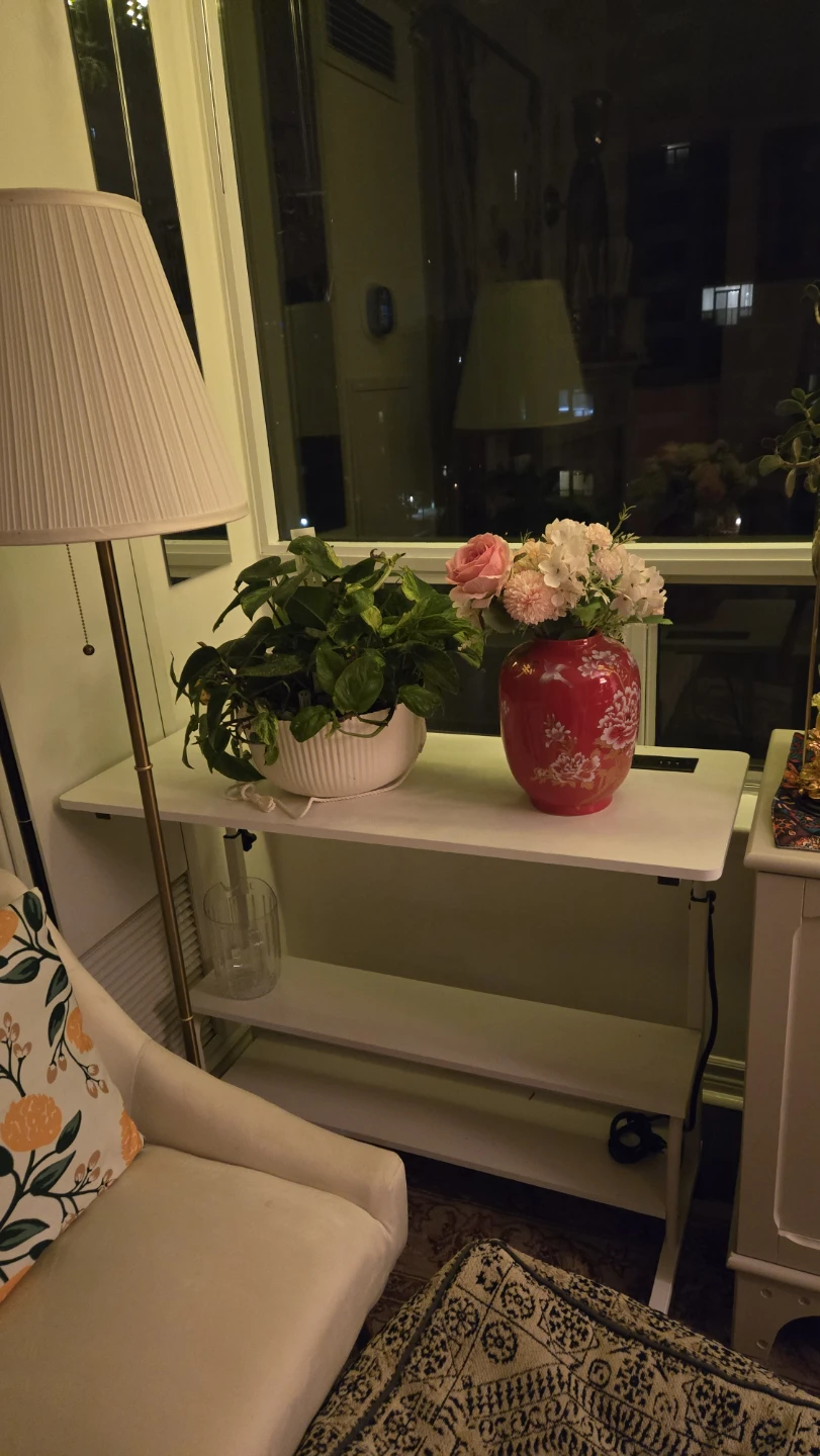 White Three-Tiered Side Table - photo 2