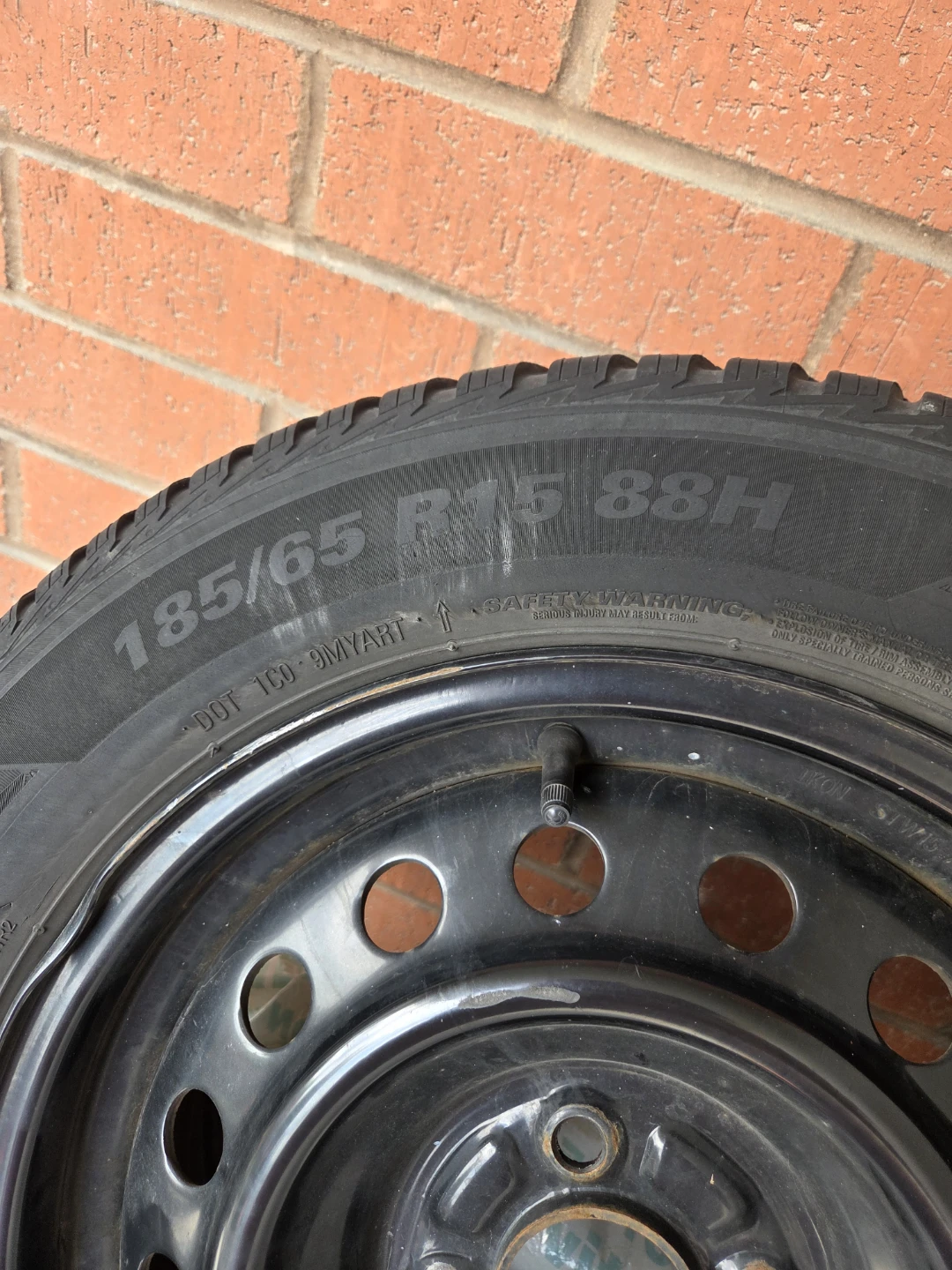 Kumho Solus 185/65 R15 88H Tires ⚽️ - photo 2