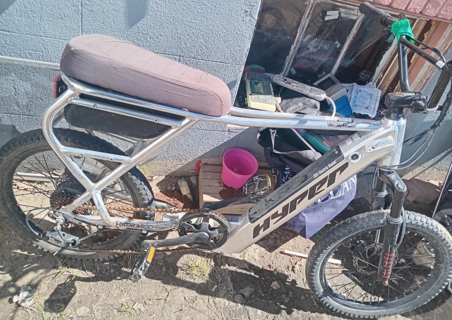 Hyper 36V Electric Assist Bicycle - photo 2