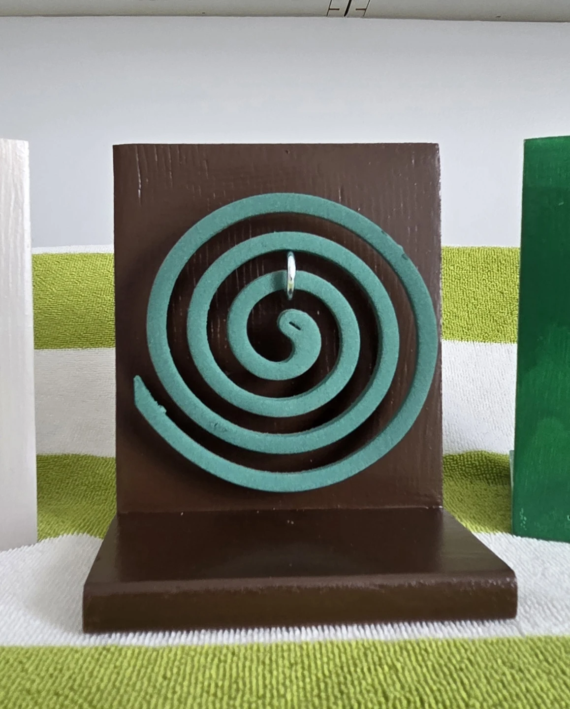 Mosquito coil stand
