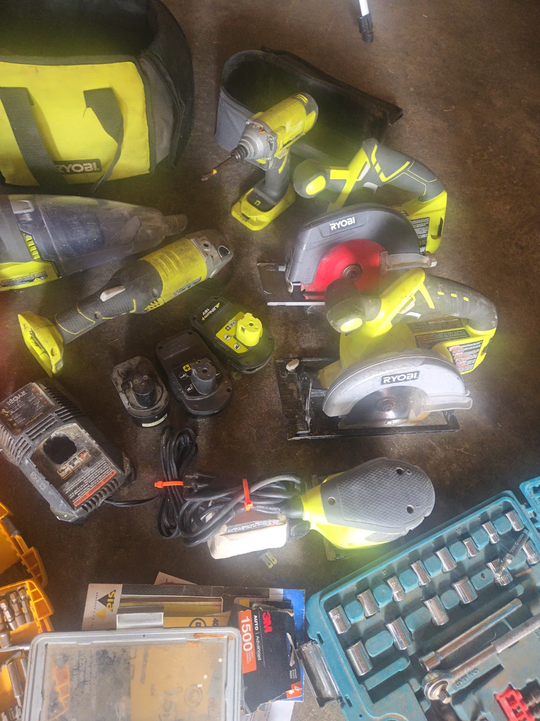 Ryobi Power Tool Bundle - photo 3