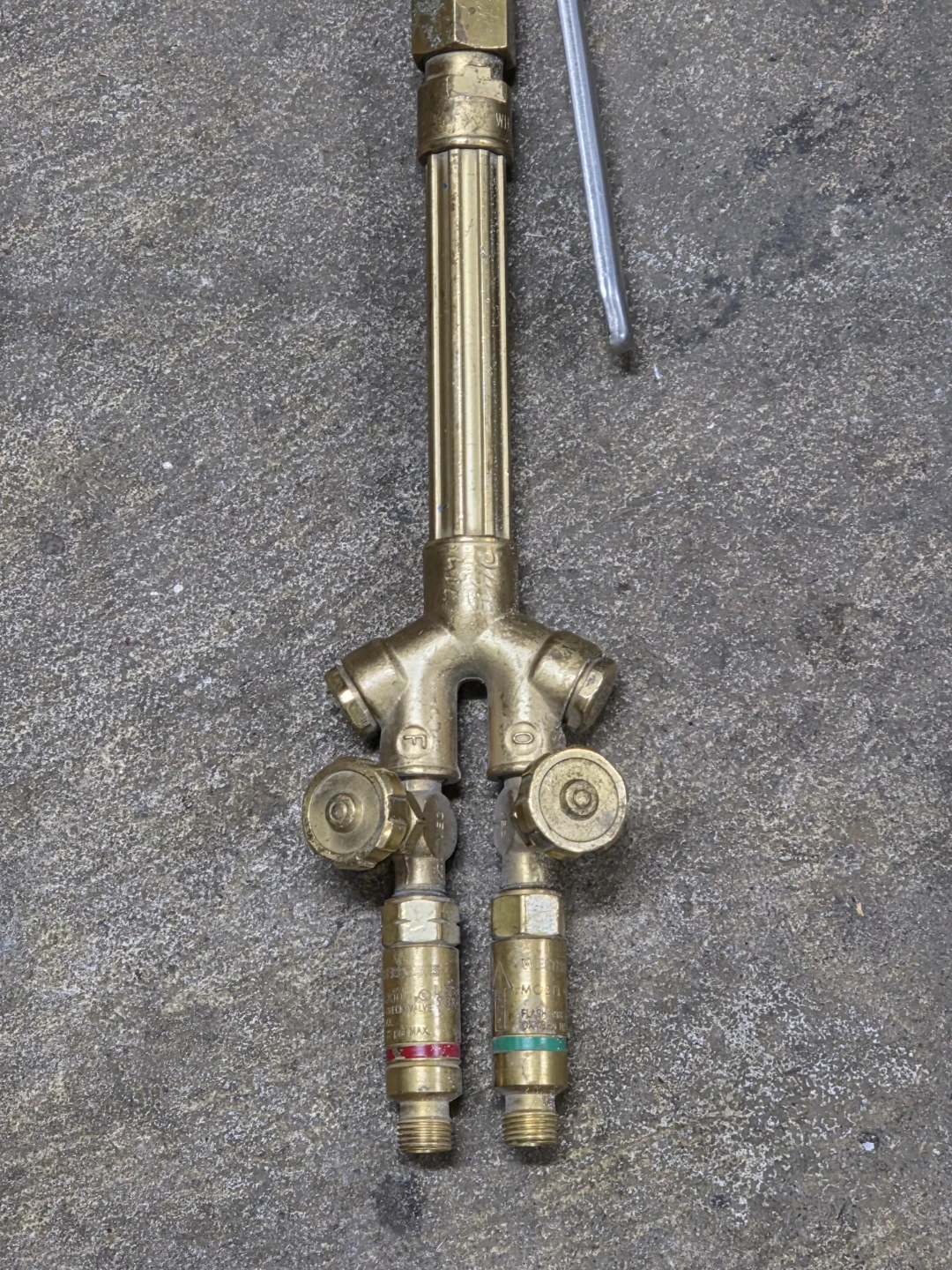 UNIWELD USA Cutting Attachment - photo 2