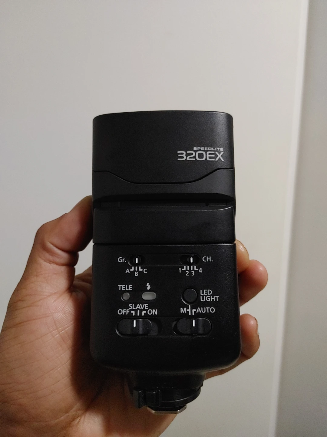 Nikon SPEEDLITE 320EX - photo 2
