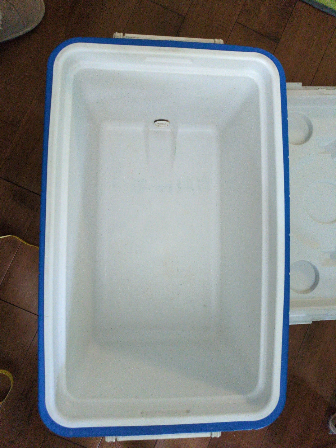 Coleman Cooler 21"x12" - photo 4