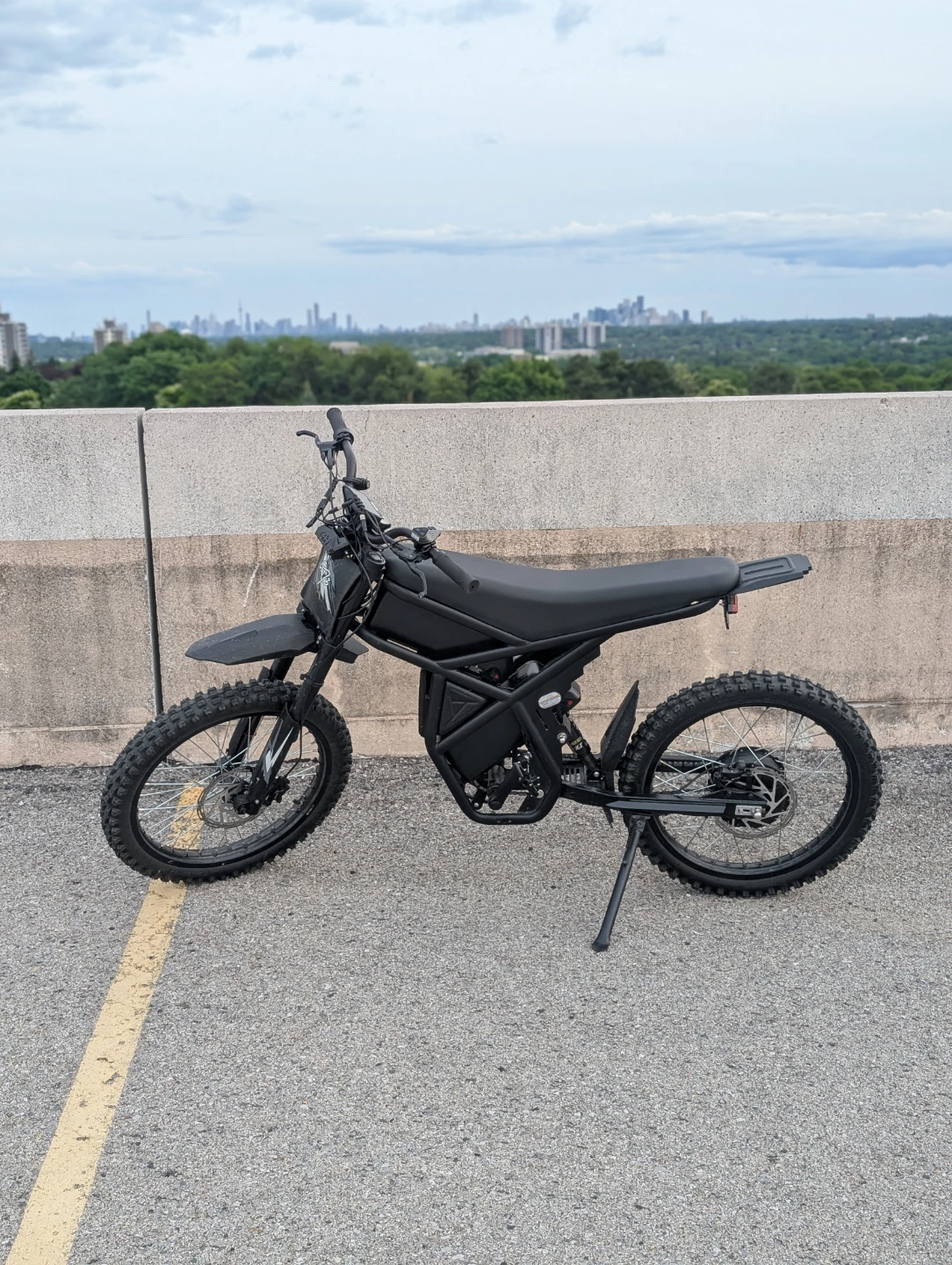 Riding times GT73 (low use) (extra seat cover) accepting trades - photo 2