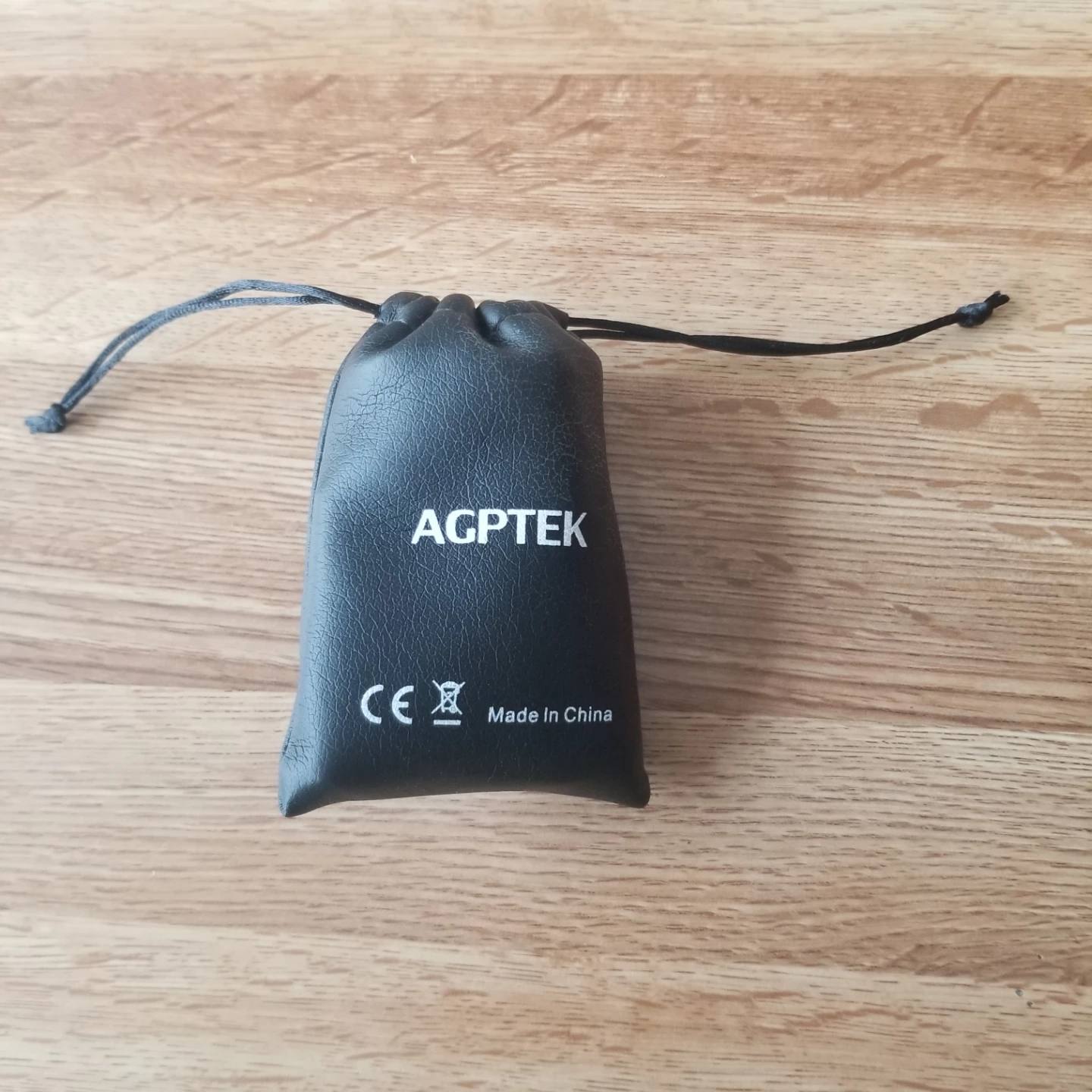 AGPTEK Lavalier Microphone with Pouch