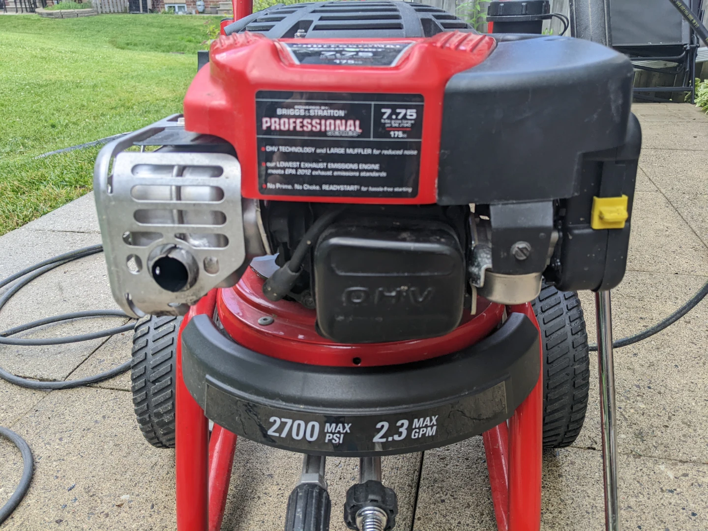 Troy-Bilt Gas Pressure Washer - 2700 PSI / 2.3 GPM - Excellent - photo 3