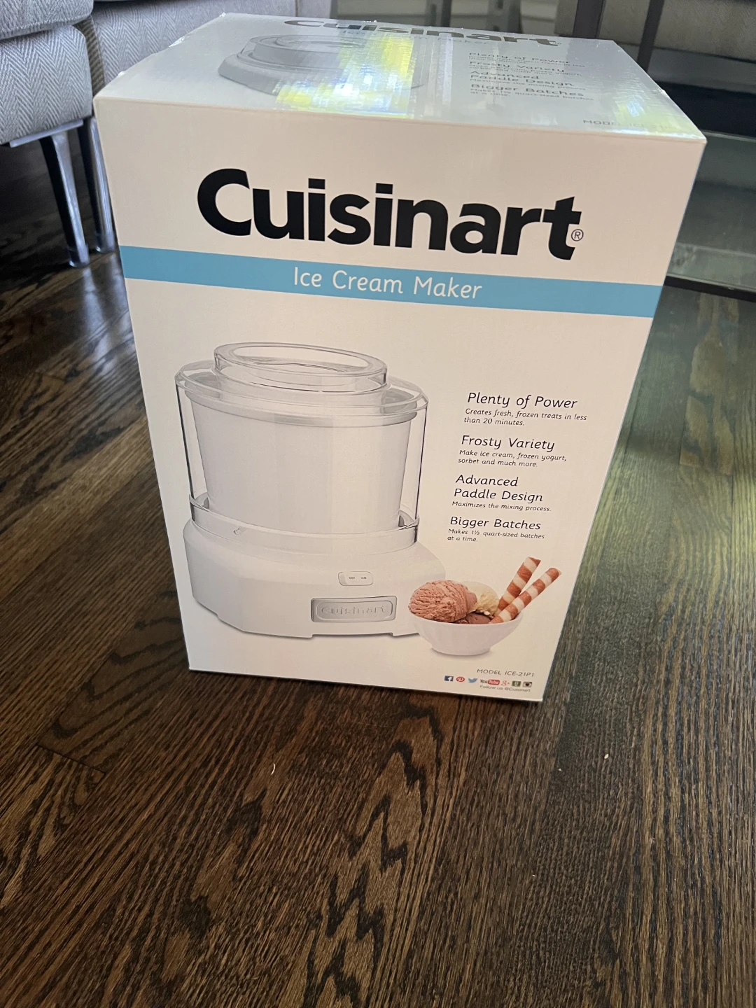 Ice cream maker NEW