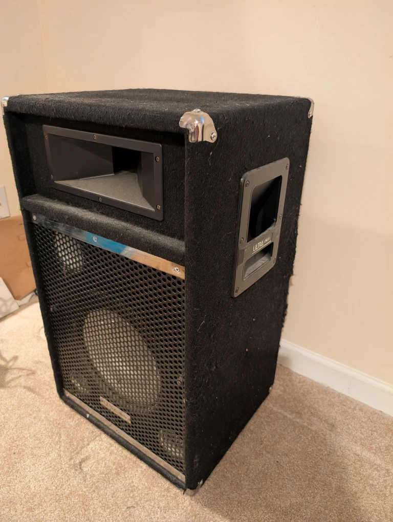 ULTRA LINEA Speaker, PA style speaker set