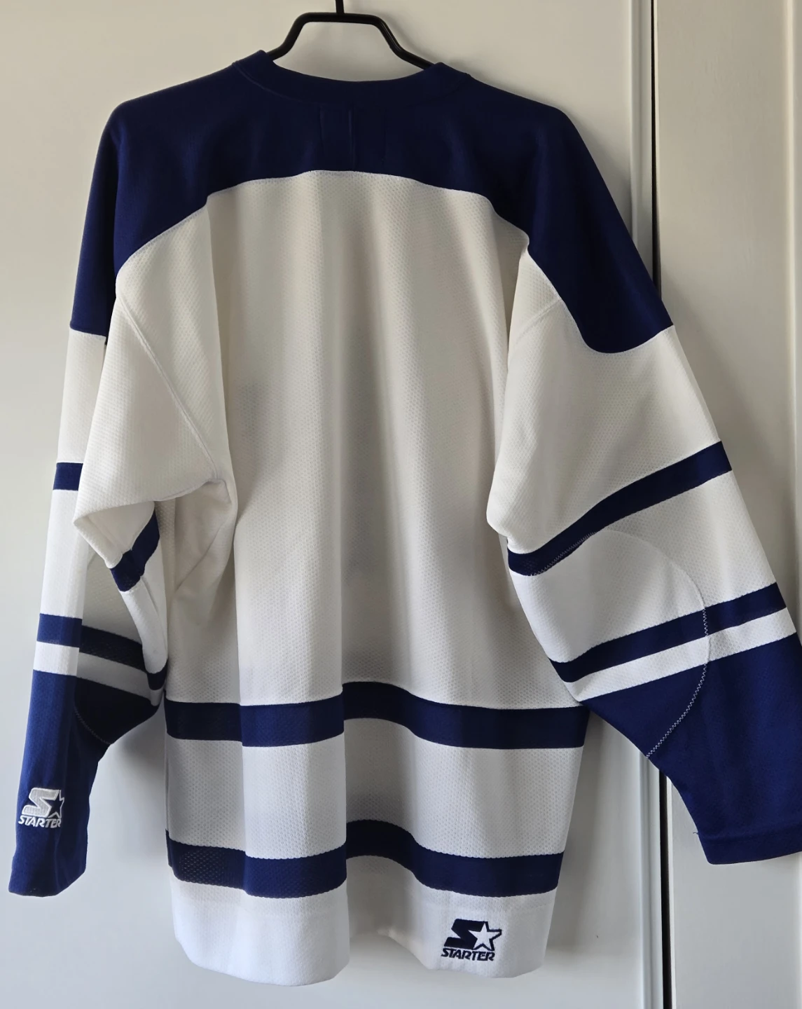1990's Starter Maple Leaf Jersey, Med. Ex. Cond. - photo 3