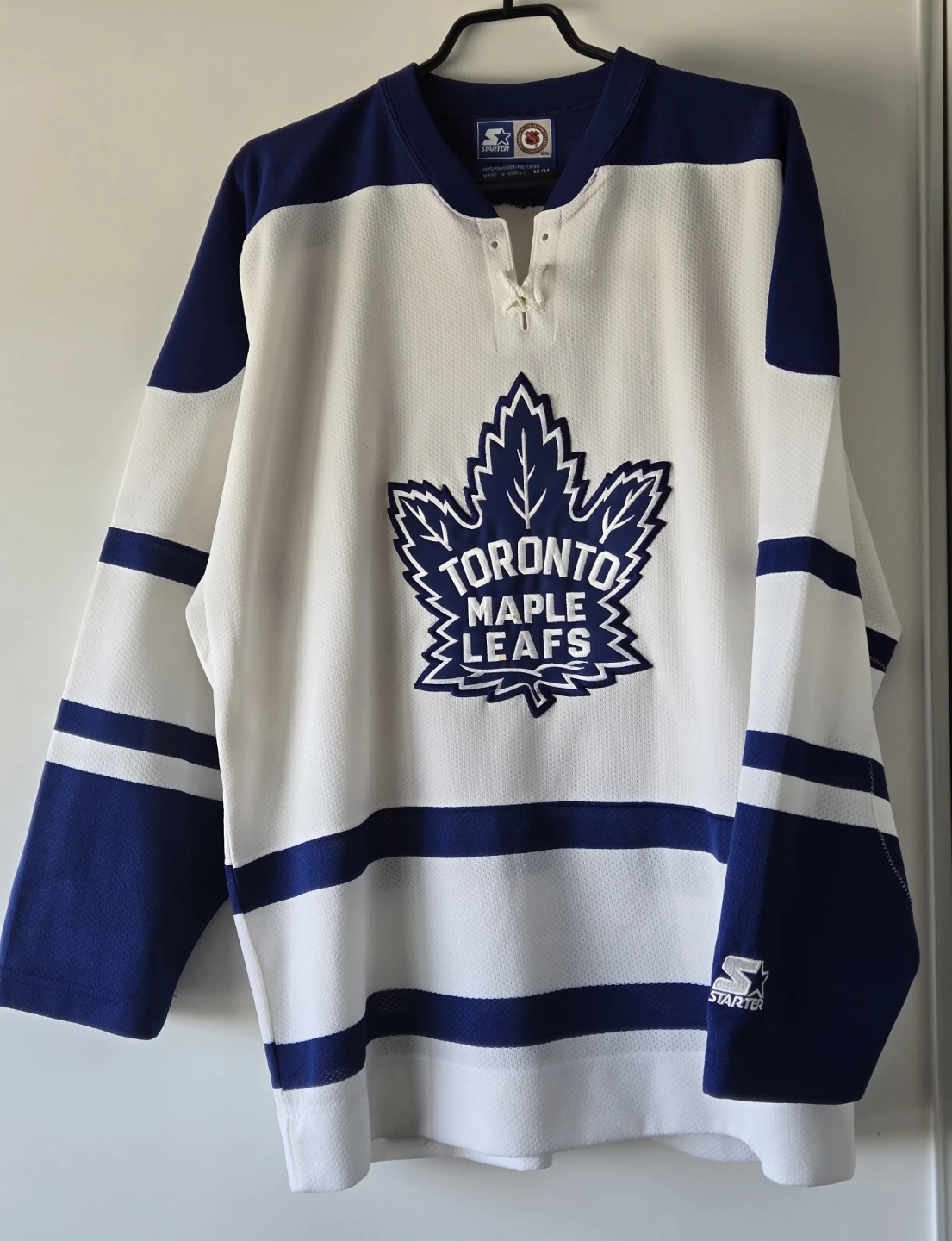 1990's Starter Maple Leaf Jersey, Med. Ex. Cond. - photo 5