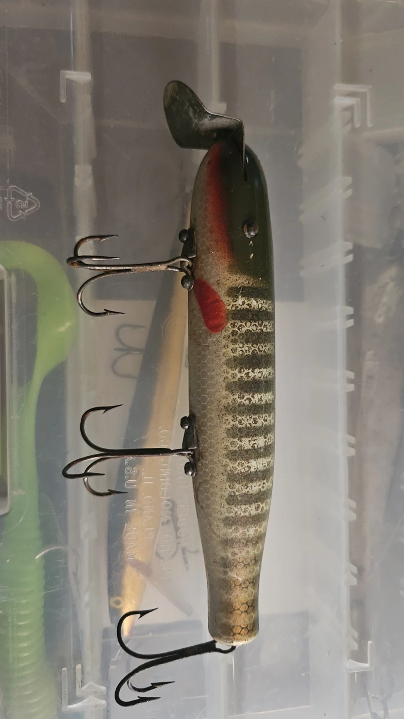 Fishing Lure ⚽