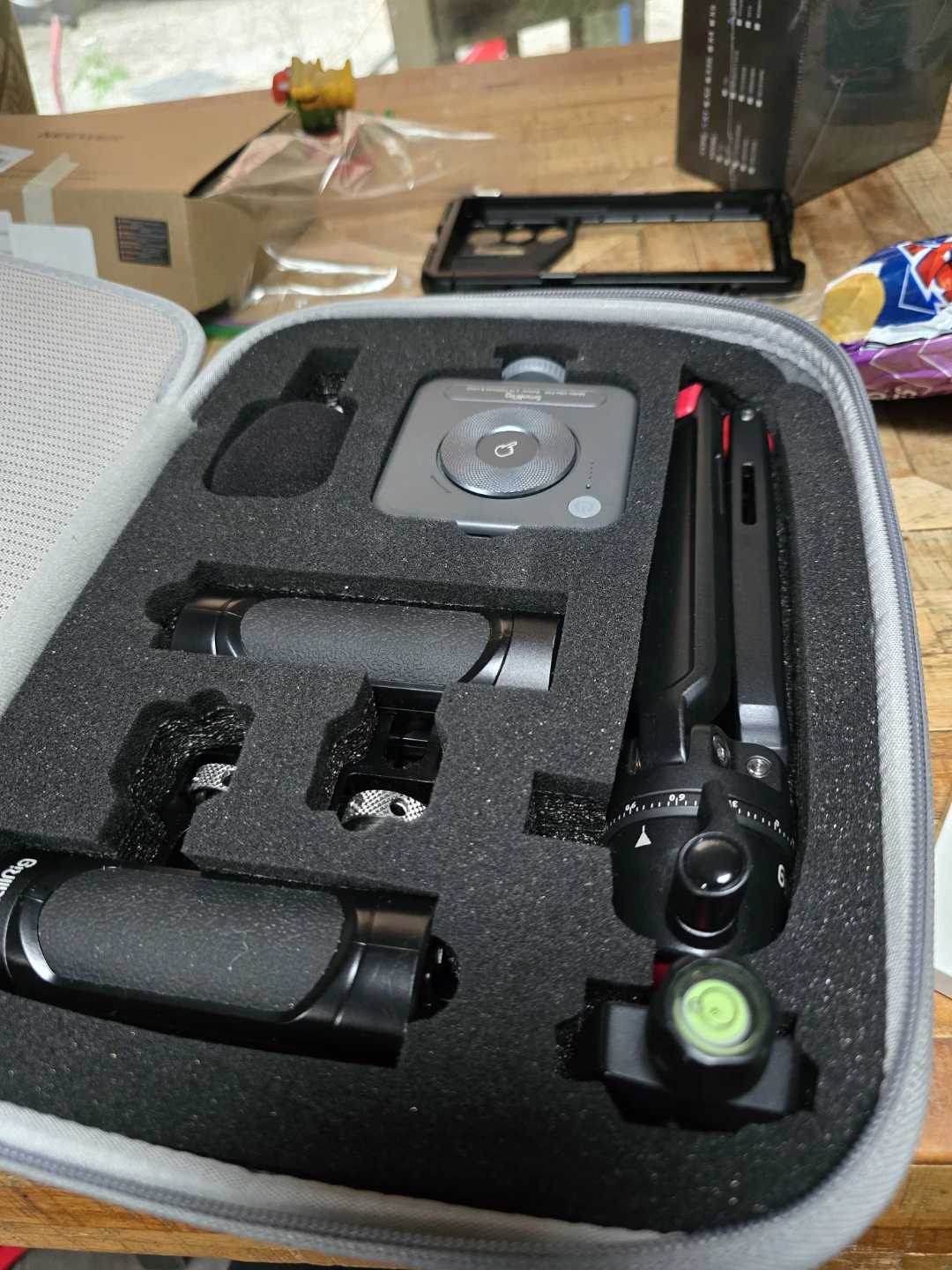 SmallRig Video Rig Kit with Microphone and Tripod - photo 2