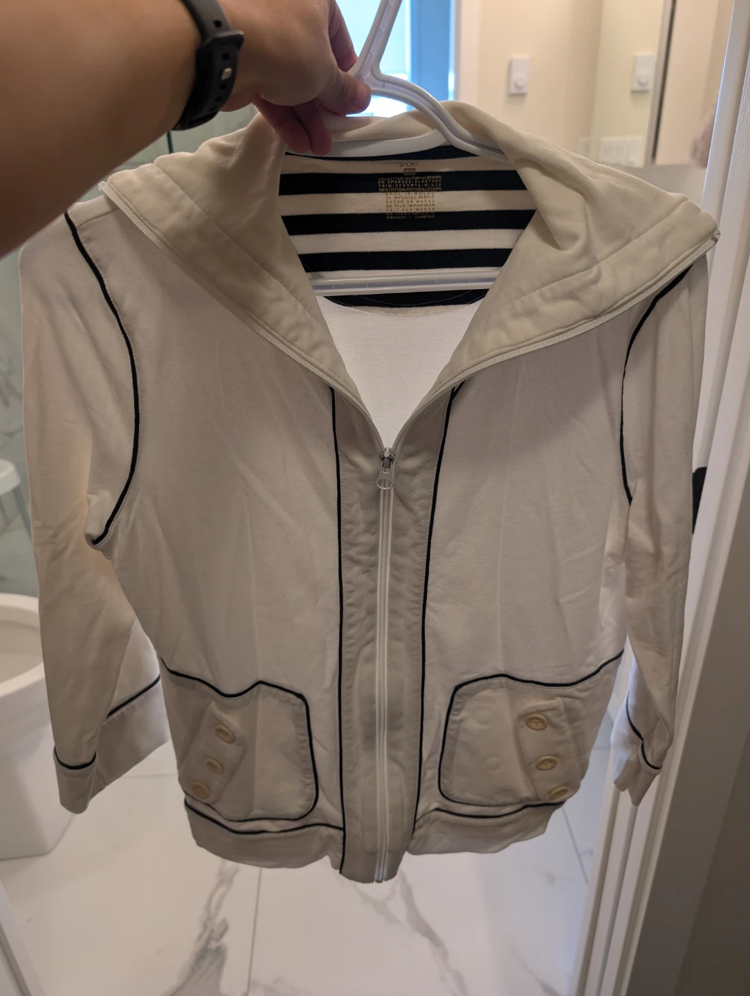 Women's Zip-Up Jacket