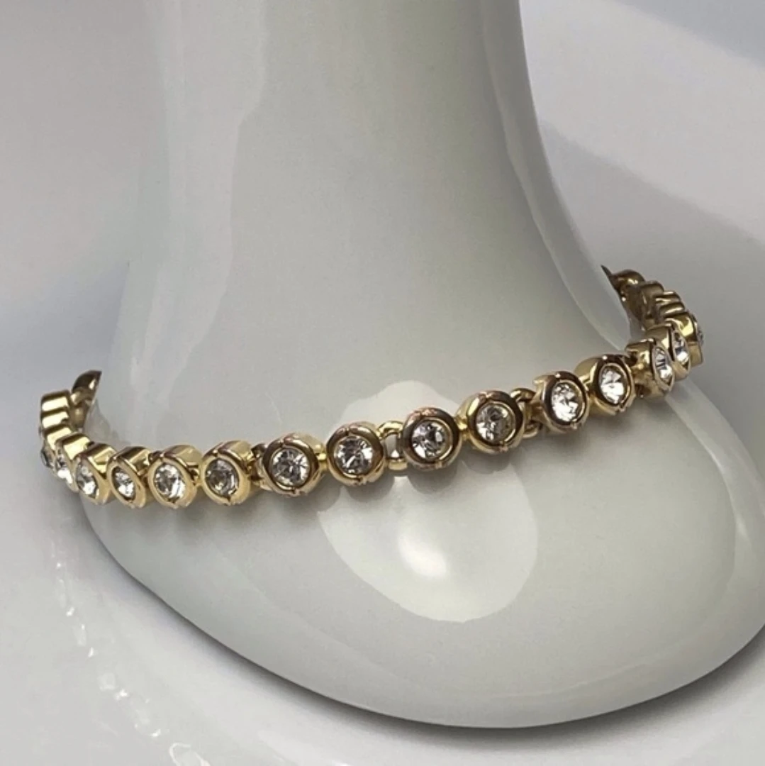 SWAROVSKI Vintage Swan Tennis Bracelet