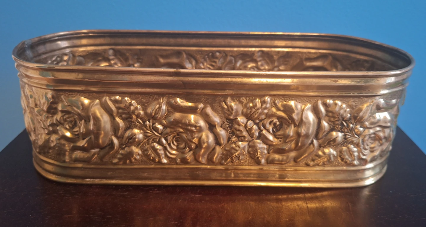 Vintage Ornate Brass Planter/Jardiniere