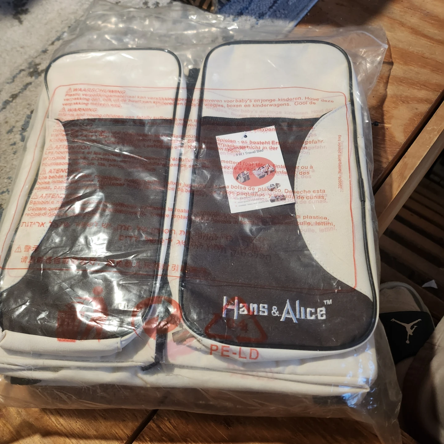 Hans & Alice 3-in-1 Travel Bed - photo 2