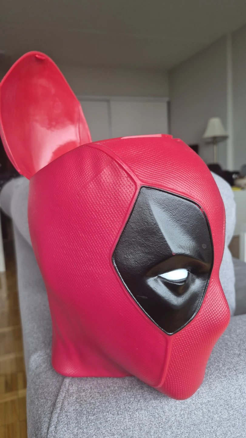 Deadpool Mask "Eat Me" Popcorn Bowl - photo 4