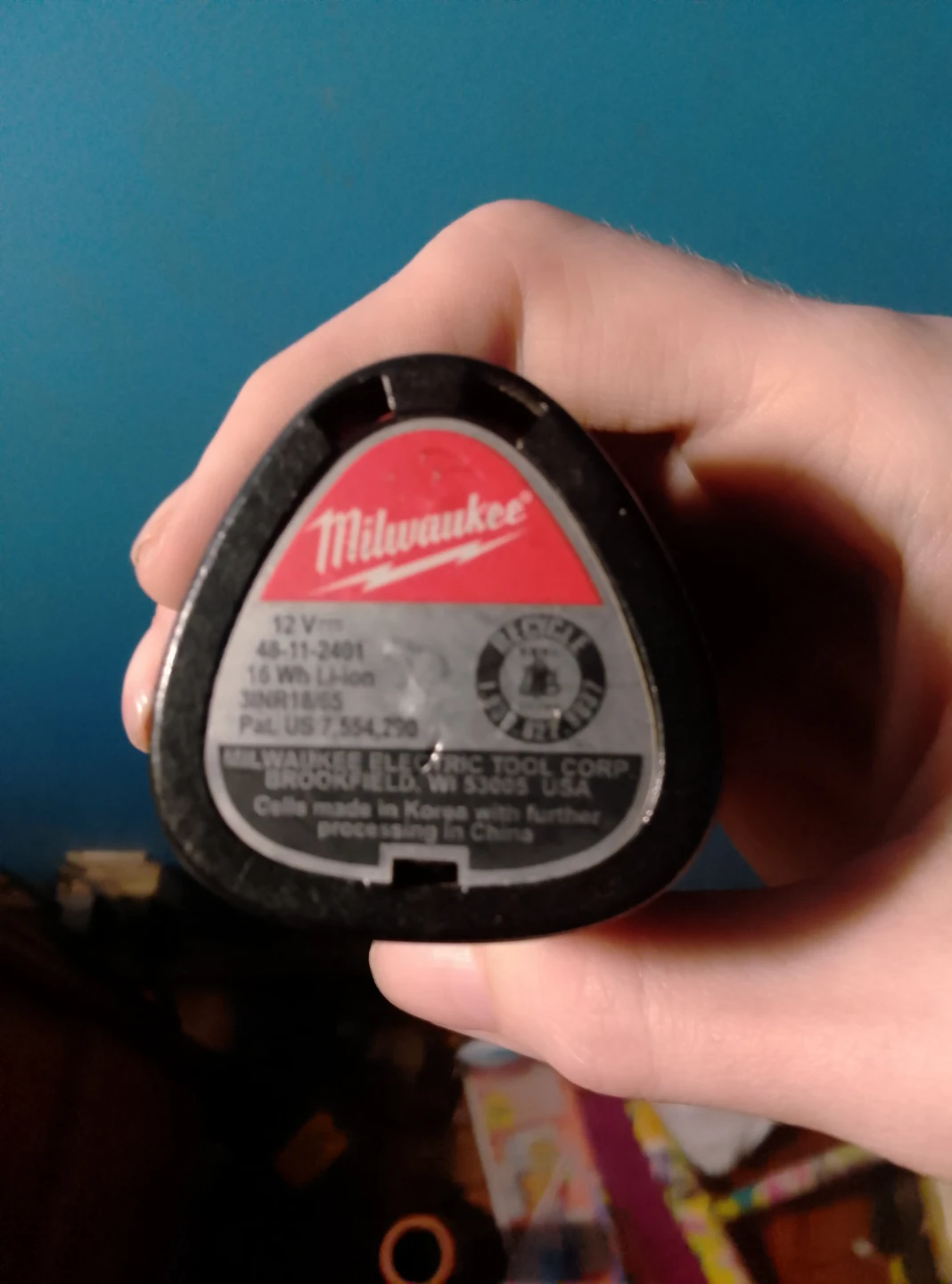 Milwaukee M12 12V Battery Charger - photo 2
