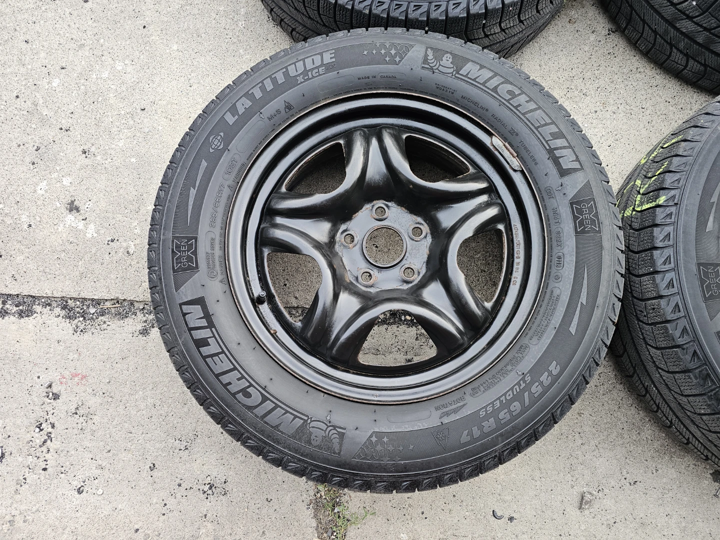 TOYOTA RAV4 WINTER TIRES ON STEEL RIMS 225/65 R17 - photo 4