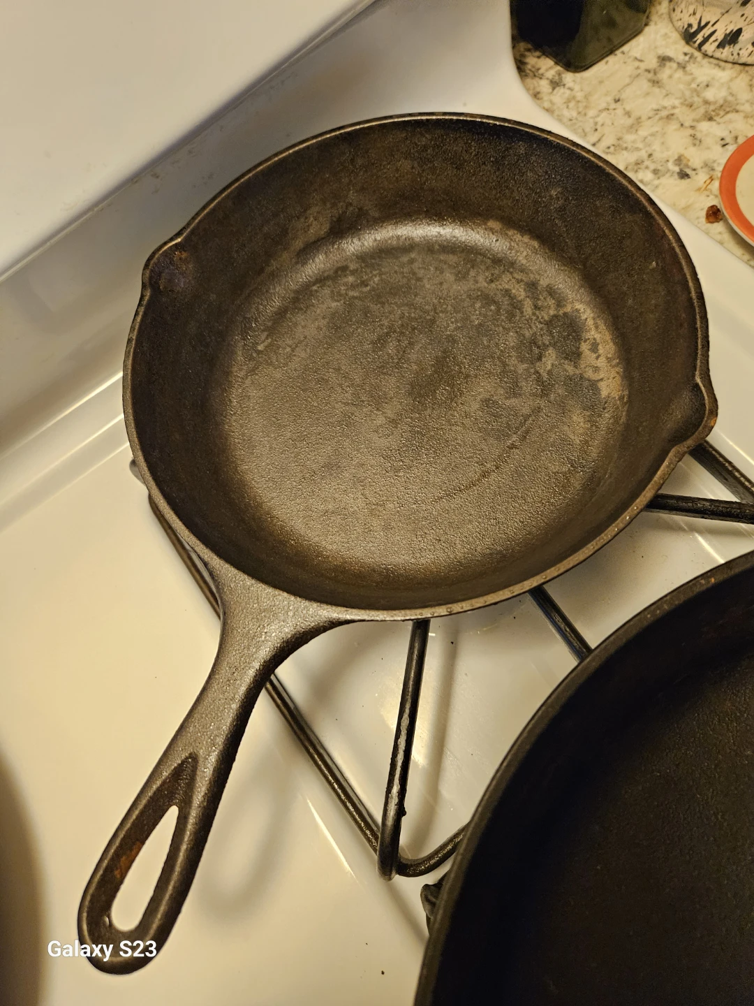 Set of 4 Cast Iron Pans - photo 2