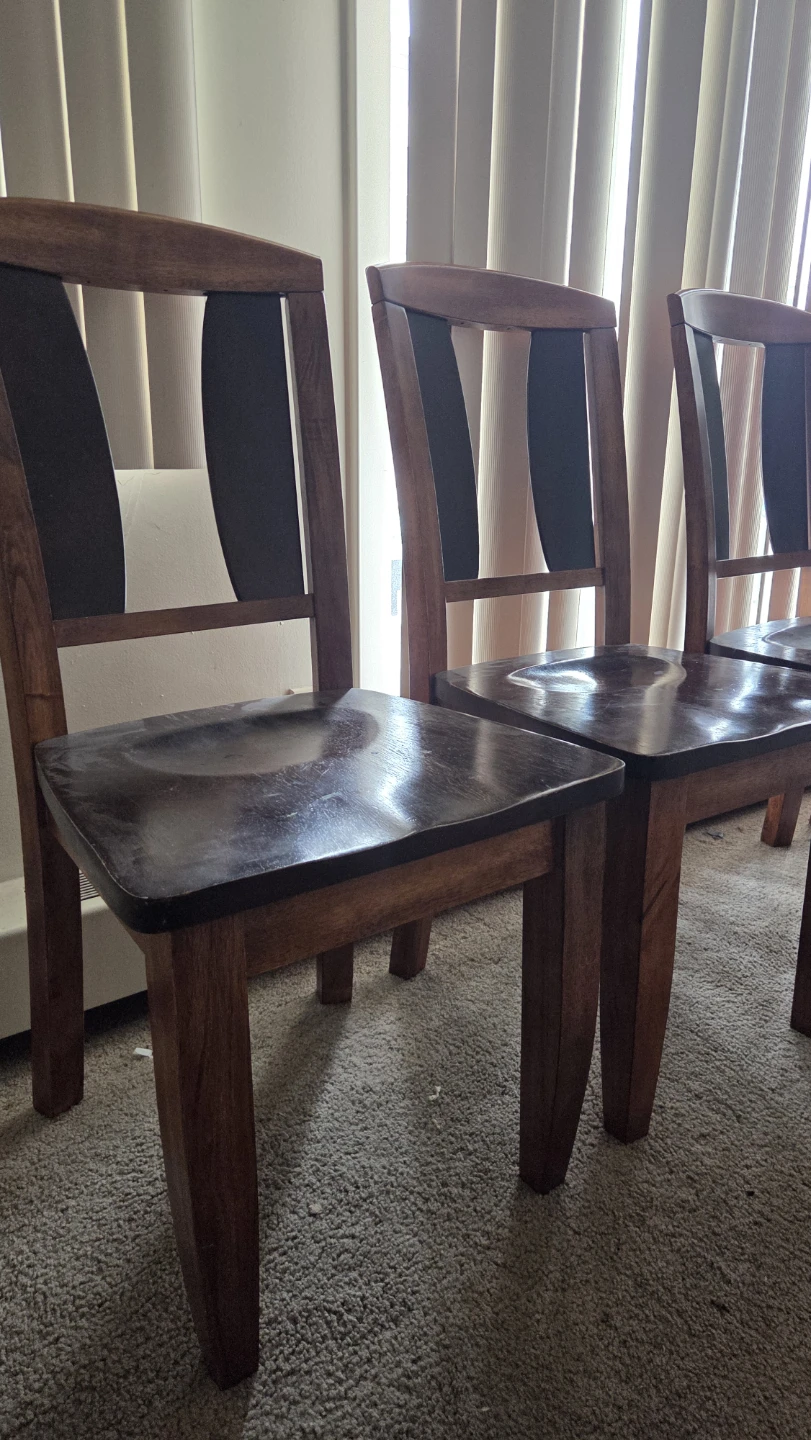 Set of 4 Wooden Dining Chairs - photo 2