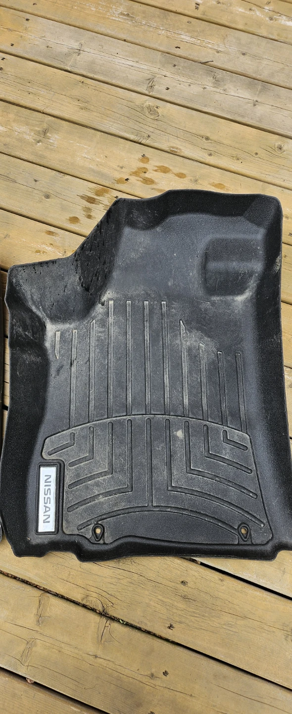Nissan All-Weather Floor Mats - photo 2