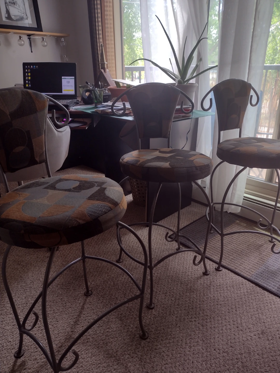 3 Bar Stools Comfy counter height Fabric Seat - photo 4