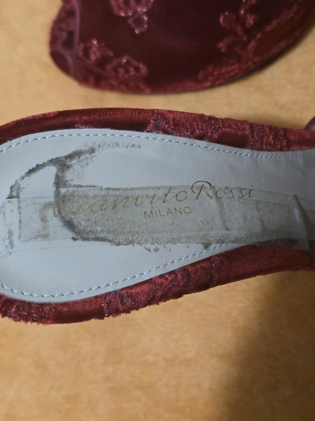 Gianvito Rossi Red Velvet Heeled Mules Size 37 - photo 3