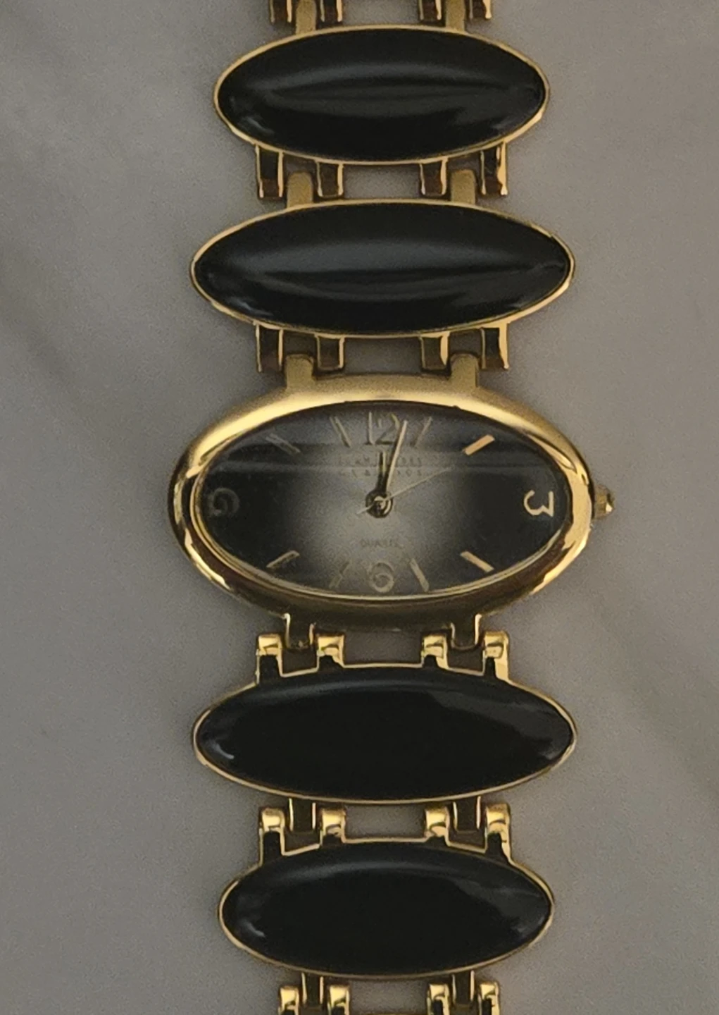 Vintage Joan Rivers Classics Watch, New Battery, Works Perfect - photo 5